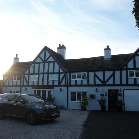 Newark Lodge Guest House 외부 사진