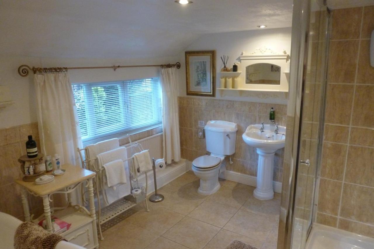 Newark Lodge Guest House 외부 사진
